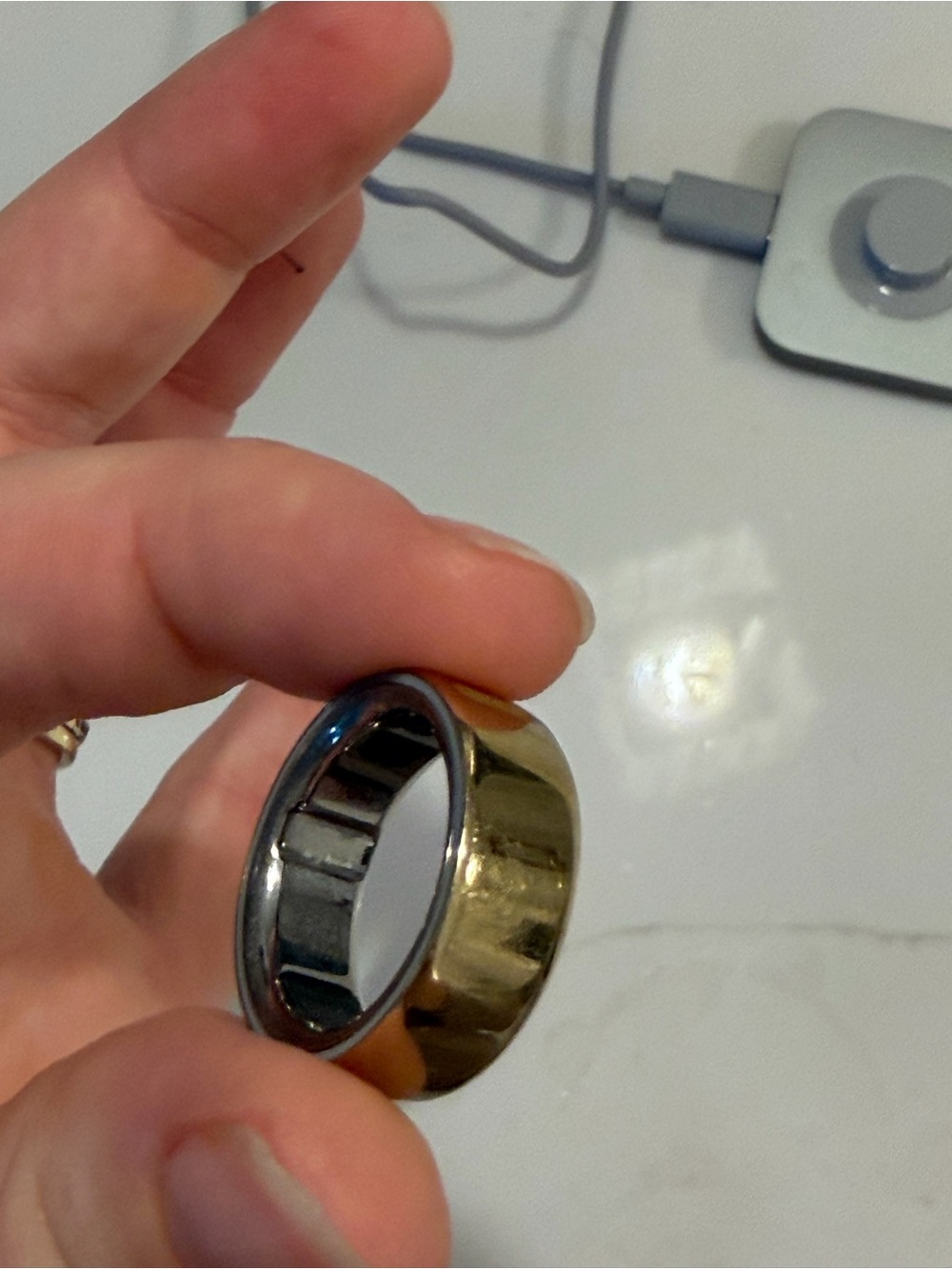 OURA RING - Picture 2 of 9